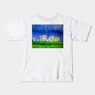 England. Stonehenge Kids T-Shirt